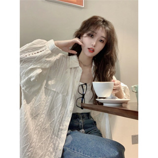 New Arrival🏆SMD2993🏆เสื้อเชิ้ตลูกไม้แฟชั่นเซ็กซี่ผู้หญิง oversize เสื้อคอปกแขนยาวผู้หญิงสีทึบแบบมีกระเป๋า ทรงหลวม