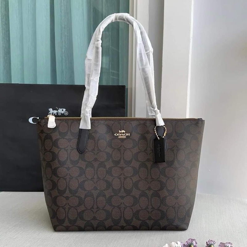 Coach แท้100% จากอเมริกา🇺🇸 (กรุณาทักแชทก่อนสั่งซื้อ) 👉ปล. ราคาปรับขึ้น-ลง ตามShop Coach อเมริกา