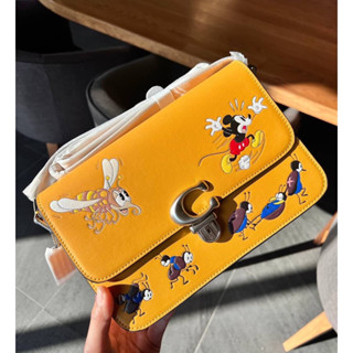 COACH DISNEY X STUDIO SHOULDER BAG WITH MICKEY MOUSE AND FLOWER ((CH413))