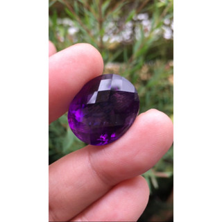 AMETHYST อเมทิสต์ แท้ 23 กะรัต เม็ดโต เจียรหน้าตาราง สีสดใสไฟดี วิบวับๆ