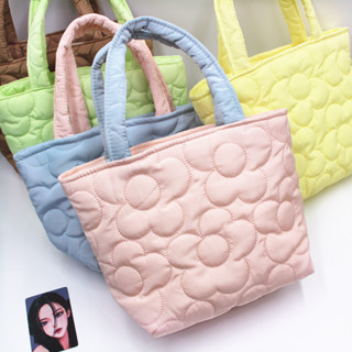 Flora Bag กระเป๋าถือลายดอกไม้ สีพาสเทล งานผ้านุ่มนิ่ม พกพาง่าย