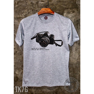 TK 7 เสื้อยืดคอกลมวินเทจ สกรีนลายกล้องถ่ายรูป Vintage ผ้า Tk สวมใส่สบาย ไม่หด ไม่ยืด ไม่ย้วย