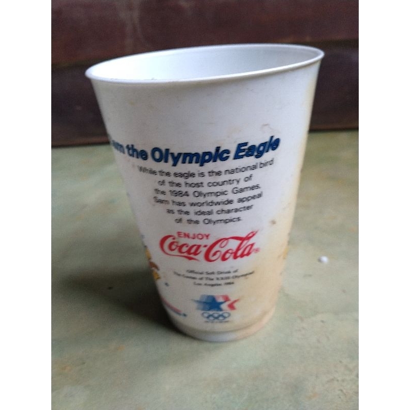 แก้ว Coca-Cola coke Sam the Olympic eaglelos angeles1984
มือสอง ออกเหลือง มีรอยขีดข่วน