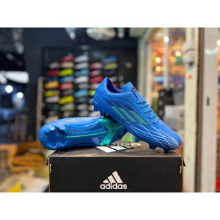 Adidas_รองเท้าสตั๊ด รองเท้าฟุตบอล  ราคาพิเศษ ลด 50%