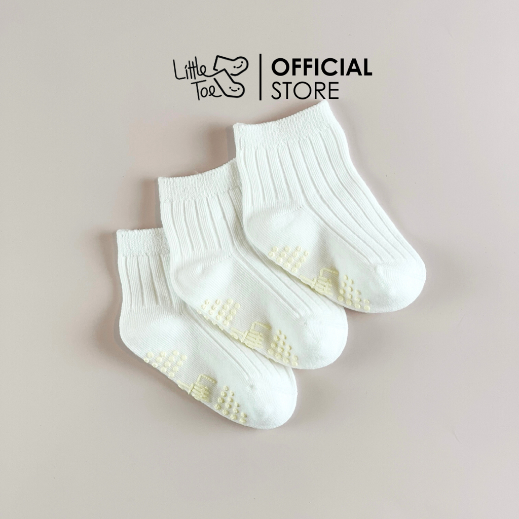 ถุงเท้าเด็ก ไร้ตะเข็บ มีกันลื่น Little Toe LT22-10 สีขาว (เซ็ท 3 คู่)