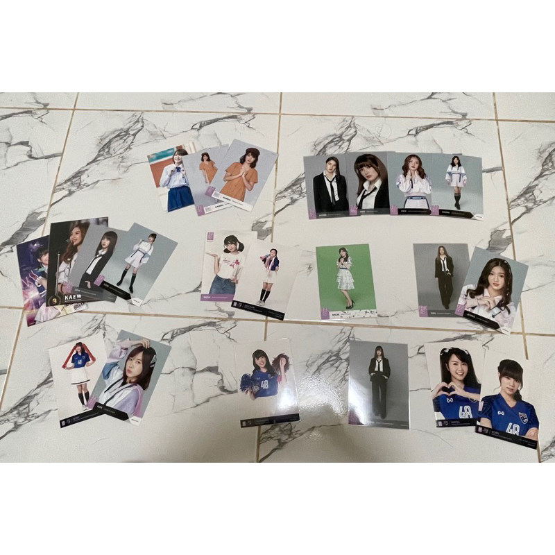 โฟโต้เซตbnk48รุ่น1รุ่น2