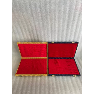 กล่องใส่พระกันกลิ้งกล่องรองฟองนำ้สูงขนาด20*29*4cm และขนาด15*20*4cm