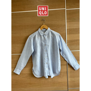 UNIQLO x Linen อก 36 ยาว 25 ❌ตำหนิรอยเลอะ ตามภาพค่ะ แต่เนื้อผ้ายังใหม่กริบ