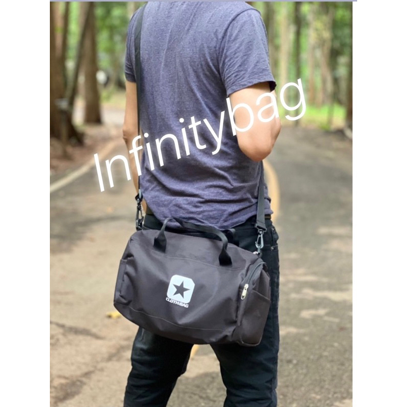 กระเป๋าสะพายข้างทรงหมอนสุดเทห์สินค้าพร้อมส่ง
