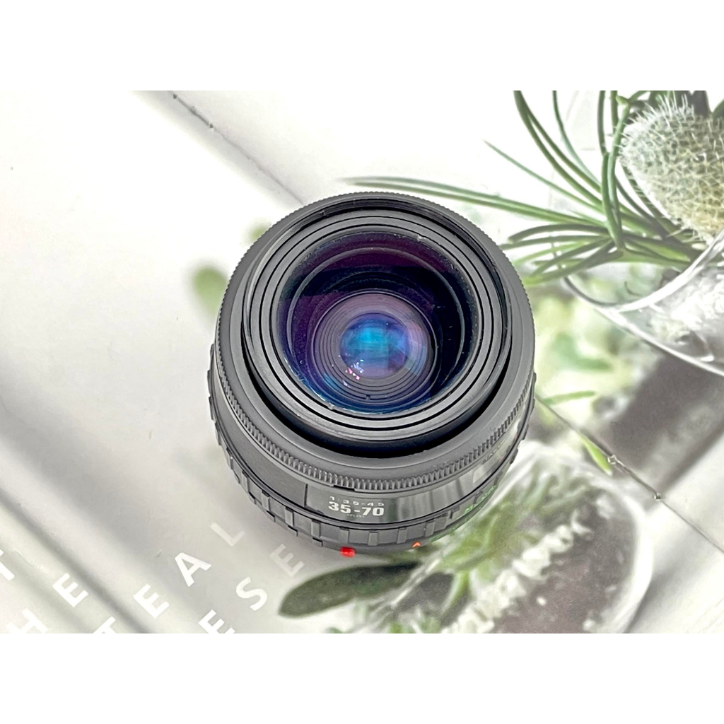 PENTAX TAKUMAR-F ZOOM 35-70MM.F3.5-4.5
