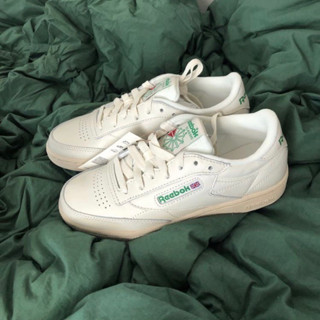 Reebok Club C 85 Vintage Chalk Green แท้ 100%