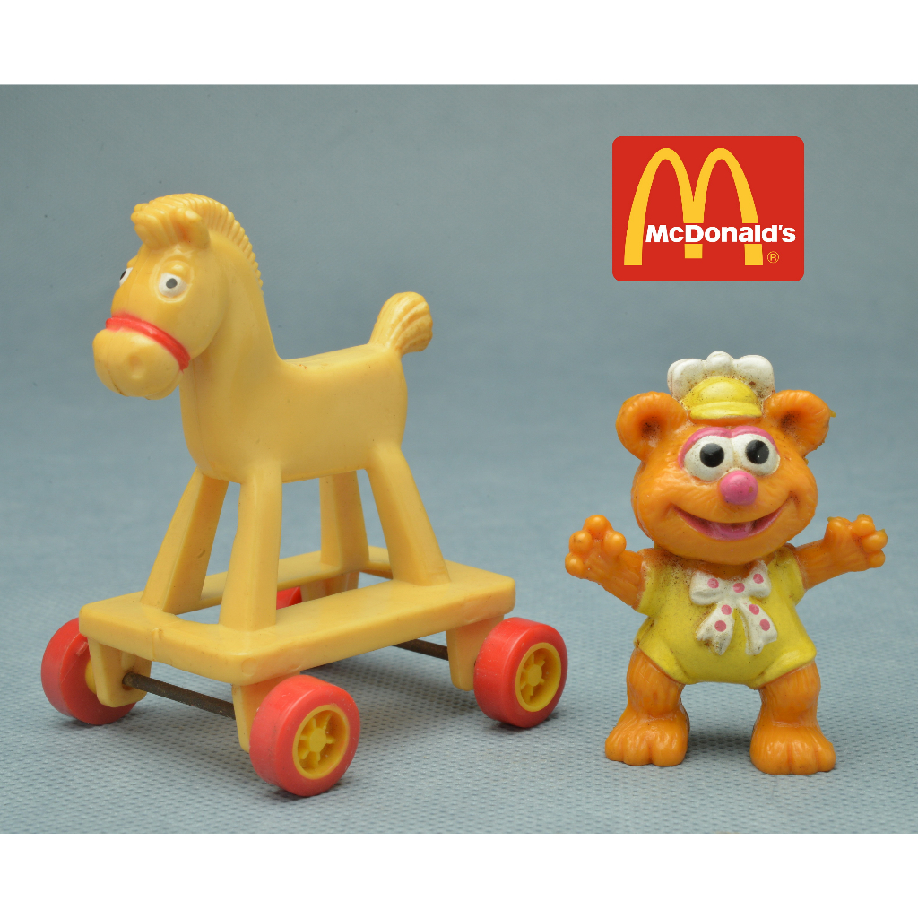 Fast Food Toy - MUPPET BABIES, FOZZIE BARE ON ROLLING HORSE, McDonals Toy 1986 (Happy Meal)