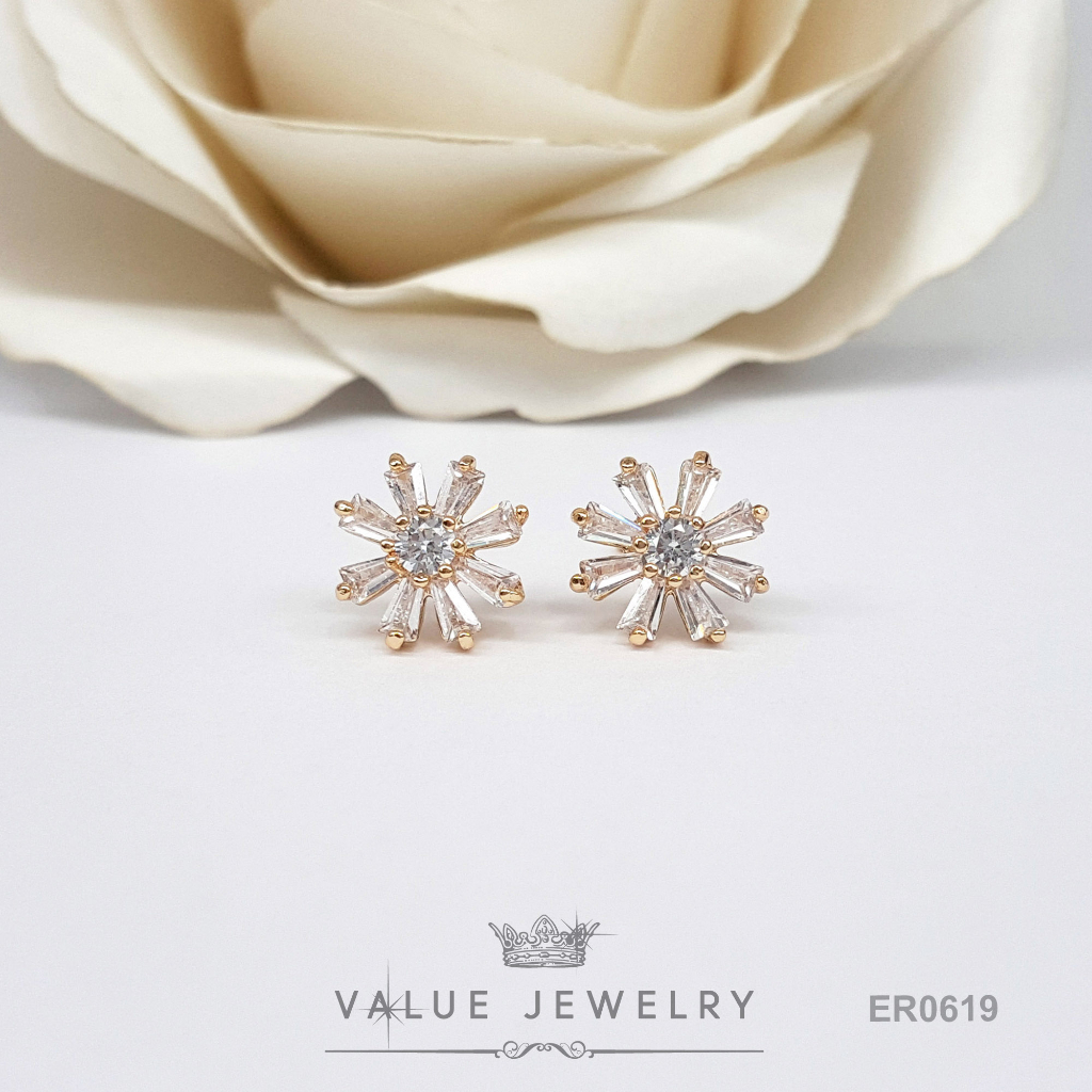 ต่างหูแป้น ฝังคริสตัลกลม ล้อมเพชรเหลี่ยม ลายดอกไม้ Flower ขนาดเล็ก รุ่นแนะนำ ตุ้มหู เครื่องประดับ ER0619 ValueJewelry