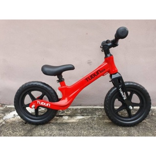 รถเด็กขาไถ Balance Bike บาลานซ์ไบค์ TUDUN Balance Bike แถมฟรี หมวกและชุดสนับ (ศอก มือ เข่า)