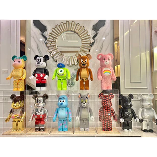 พร้อมส่ง - กล่องอะคริลิค กล่อง BEARBRICK 1000% กล่องครอบ โมเดล ฐานไม้แท้อย่างดี สินค้าแข็งแรงแน่นอน