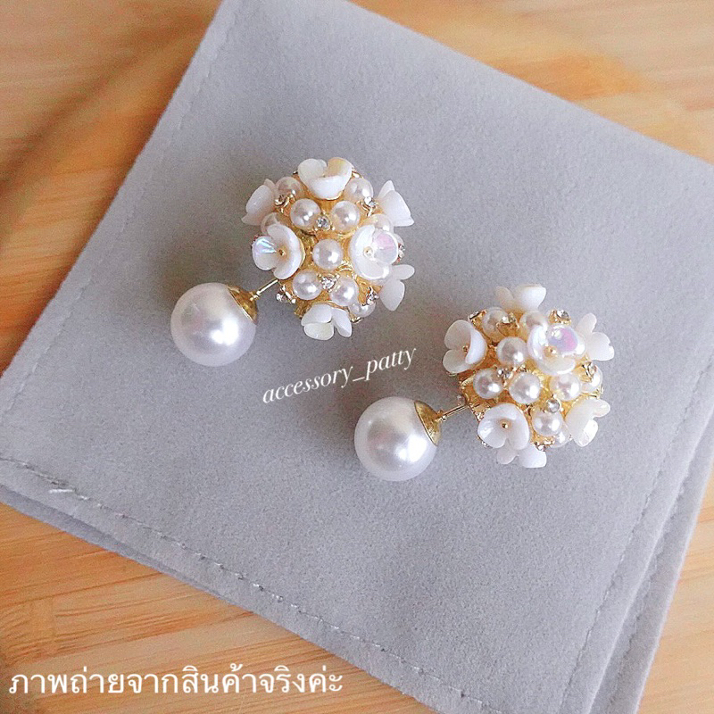 ✨Flower bloom earrings ⭐️รุ่นนี้งานใส่หน้ามุกตัวดอกไม้เป็นทับหลัง ใส่แล้วรับประกันความหวานมดขึ้นเลยค้า ก้านเงินเเท้ค่ะ