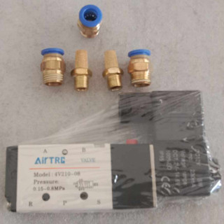 โซลินอยด์วาล์วลมรุ่น 4V210-08 DC12V,5/2 Solidnoil valve+ข้อต่อลม 5 ชิ้น