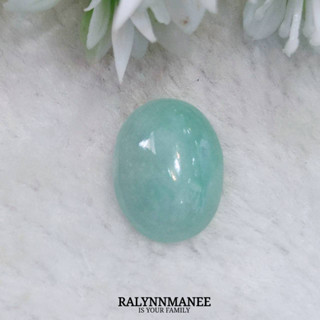 หยกพม่าแท้( Jadeite type A ) ขนาดพลอยประมาณ กว้าง 13 มิล x ยาว 17 มิล x หนา 6 มิล สอบถามทางข้อความได้ค่ะ