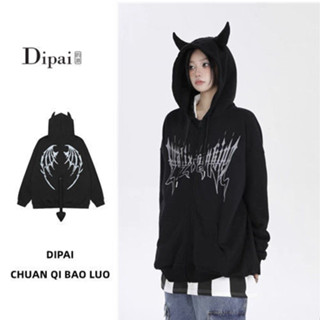 เสื้อแจ็คเก็ตซิปผู้หญิง Dark Devil พิมพ์ลายตัวอักษร เสื้อกันหนาวมีฮู้ดหางเล็ก อินเทรนด์