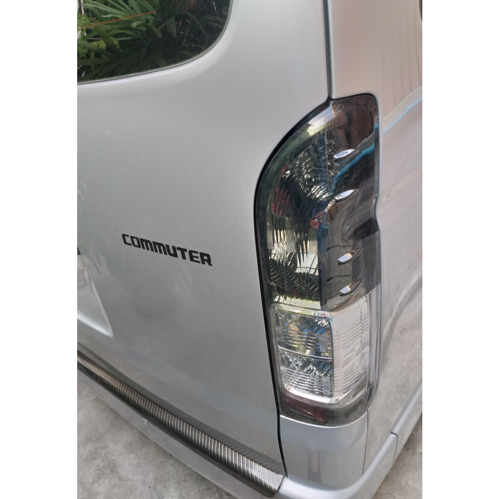 Hiace COMMUTER ไฟท้ายรถตู้ ลายดั้งเดิม เหมือนปี สีควัน ขายเป็นคู่ ไฟท้าย HIACE สําหรับ TOYOTA HIACE COMMUTER ปี 2014-2018 - รูปที่ 2