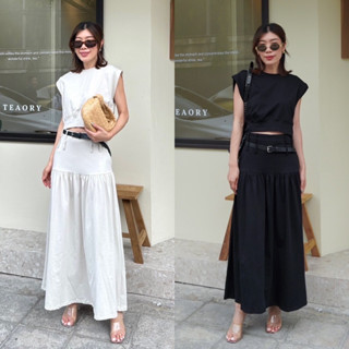 [SET] 826 CROPPED TOP + DOUBLE BELT MAXI SKIRT