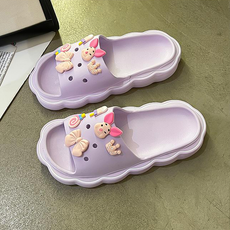 Jukoy สินค้ามาแรง รองเท้าผู้หญิงติดตัวการ์ตูนเป็นน้องหมูสีชมพูสุดน่ารัก มีให้เลือกแบบจุกๆถึง4สี สายหวานไม่ควรพลาด