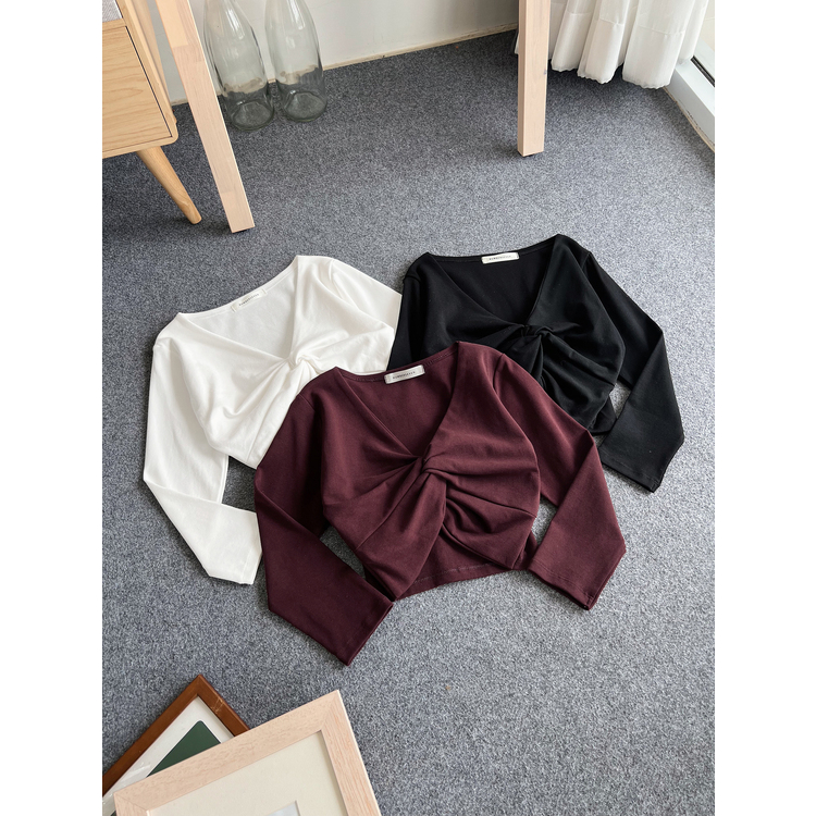 [Sale ปกติ 490 เหลือ 200 บาท] เสื้อครอปบิดหน้าอก มี 3 สี : สีขาว , สีดำ , สีแดงไวน์ – NUMBERSEVEN