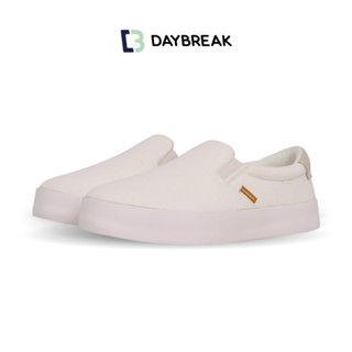 [ใส่โค้ด15MALL99 ลด15%] Daybreak Viride-Slip on รองเท้าผ้าใบ กัญชง ผู้ชาย ผู้หญิง สีขาว Antibacterial