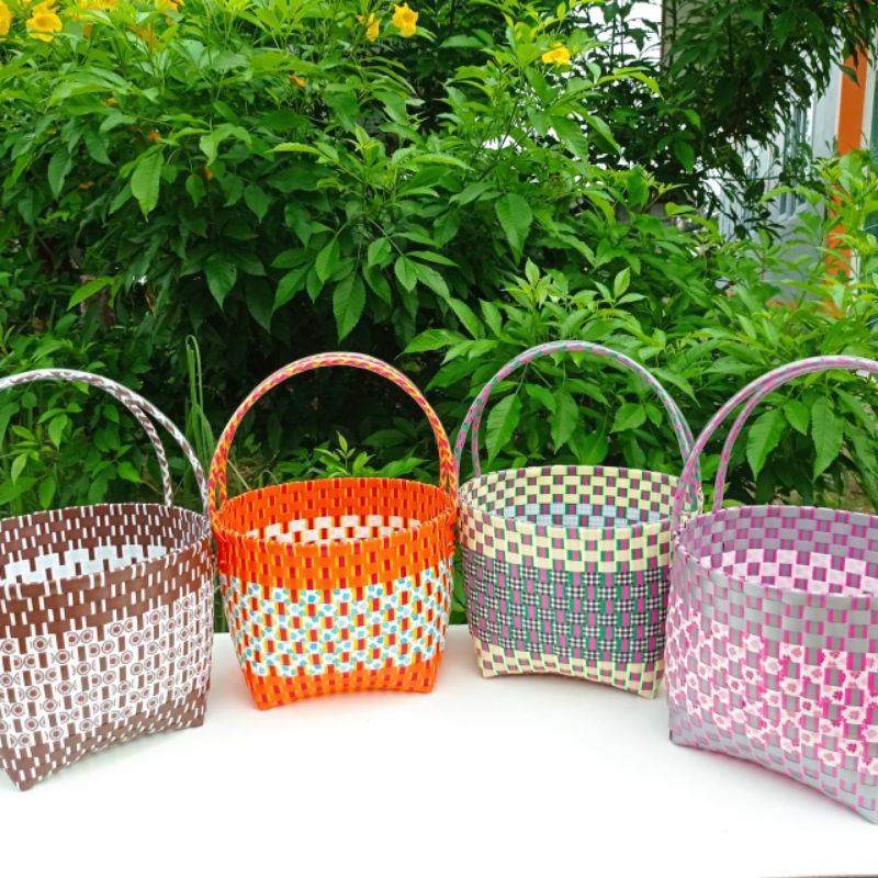 ตะกร้าจ่ายตลาดทรงกลมขอบปาก กว้าง 21 ยาว 21 สูง 20 cm