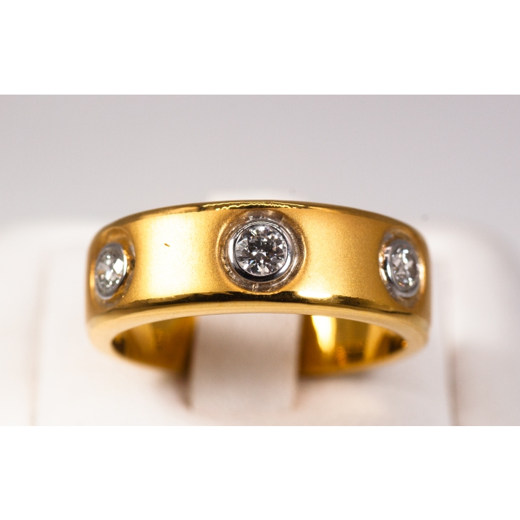 SUPER FLASH SALE : แหวนทองคำ(18K) ทรงคาเทียร์ ประดับเพชแท้