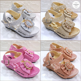 พร้อมส่ง รองเท้าสวยงามเด็ก พื้นสูงประมาณ 2 นิ้ว กากเพชรดอกไม้ แสนหวาน 25-36