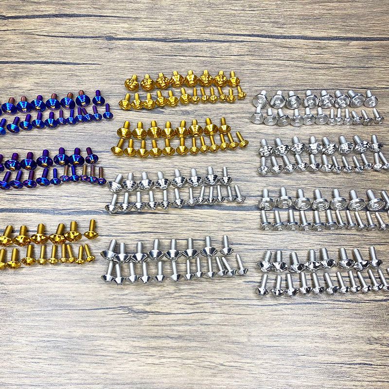 น็อตชุดสี รุ่น 100x/125x (20ตัว) งานแสตนเลส มีหลายลายให้เลือก