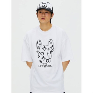 พร้อมส่ง LIFEWORK Monogram Lw Ladok Short-Sleeved T-Shirt