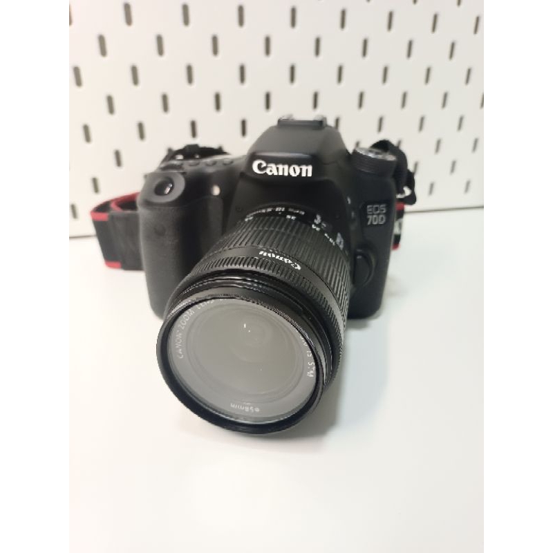 กล้อง CANON EOS70D มือสอง***โปรดอ่านรายละเอียดใต้ภาพ///ต่อรองราคาโปรดทักแชท///ไม่รับออเดอร์เก็บเงินป