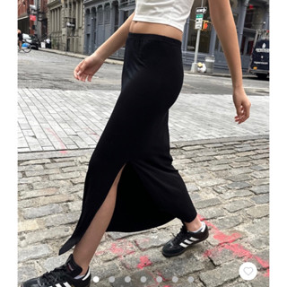 พรีออเดอร์ PREORDER Brandy Melville ของแท้ 100% Josie Maxi Slit Skirt