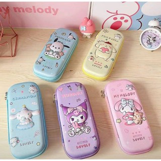 กล่องดินสอผ้า 3D SANRIO ด้านในมีช่องซิปแบ่ง และช่องใส่ปากกา มี 5 ลาย ราคา 119 บาท