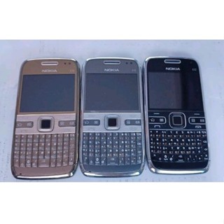 Nokia E72 แท้ศูนย์สภาพดี พร้อมใช้งาน แบตเก็บไฟได้ดี