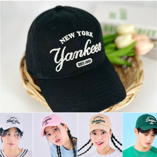 พร้อมส่งมีหลายสี หมวก MLB Basic Cursive Logo Unstructured Ball Cap Free size