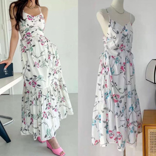 B969 : Maxi Dress เดรสยาวสายเดี่ยว ผ้าคอตตอนพิมพ์ลายดอกไม้เล็กๆ🌸🌼