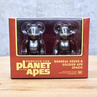 BE@RBRICK 100%+100% PLANET OF THE APES - General Ursus &amp; Soldier Ape [New]