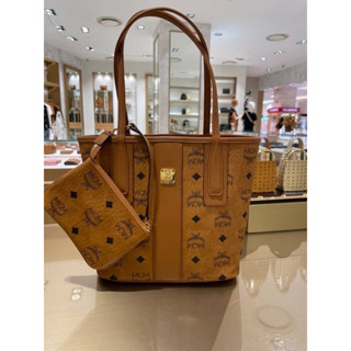 Mcm Reversible Liz Shopper in Visetos