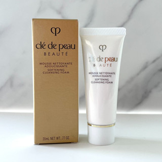 CLE DE PEAU BEAUTÉ Softening Cleansing Foam 20 ml.