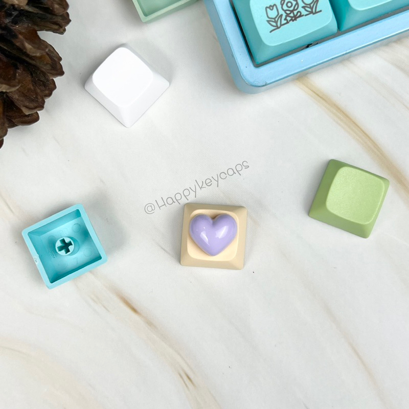 คีย์แคปหัวใจนูนน่ารักๆ เรซิ่น resin Keycap Handmade Artisan Heart keycaps ปุ่มกดคีย์บอร์ด Custom