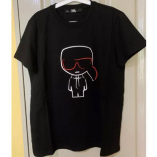 used karl largerfeld อก 40 size L ค่ะ