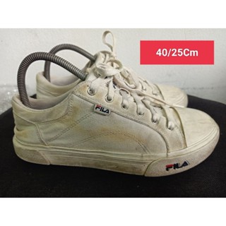 Fila Size 40 ยาว 25 Cm  รองเท้ามือสอง ผู้หญิง เท้าเล็ก  ผ้าใบ สวม แฟชั่น ลำลอง เที่ยว