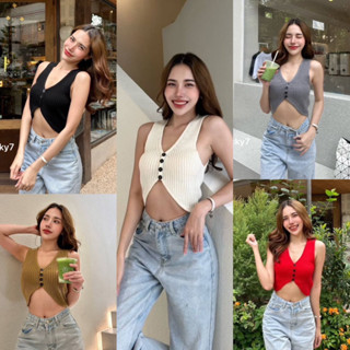 crop..shop งานกล้ามผ้าร่องสุดเซ็กซี่ เว้าโชว์หน้าท้องสุดเเเซ่บ เพิ่มความหรูด้วยกระดุมหน้า บอกเลยว่างานดีราคาปังมาก