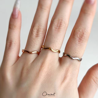 Orachat | Tiny wave 14k ring. (แหวนตัวเรือนสแตนเลส)
