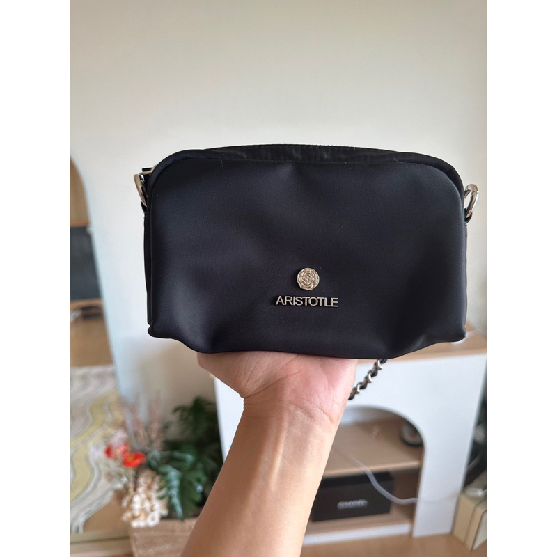 Used once aristotle teen pouch สี black
