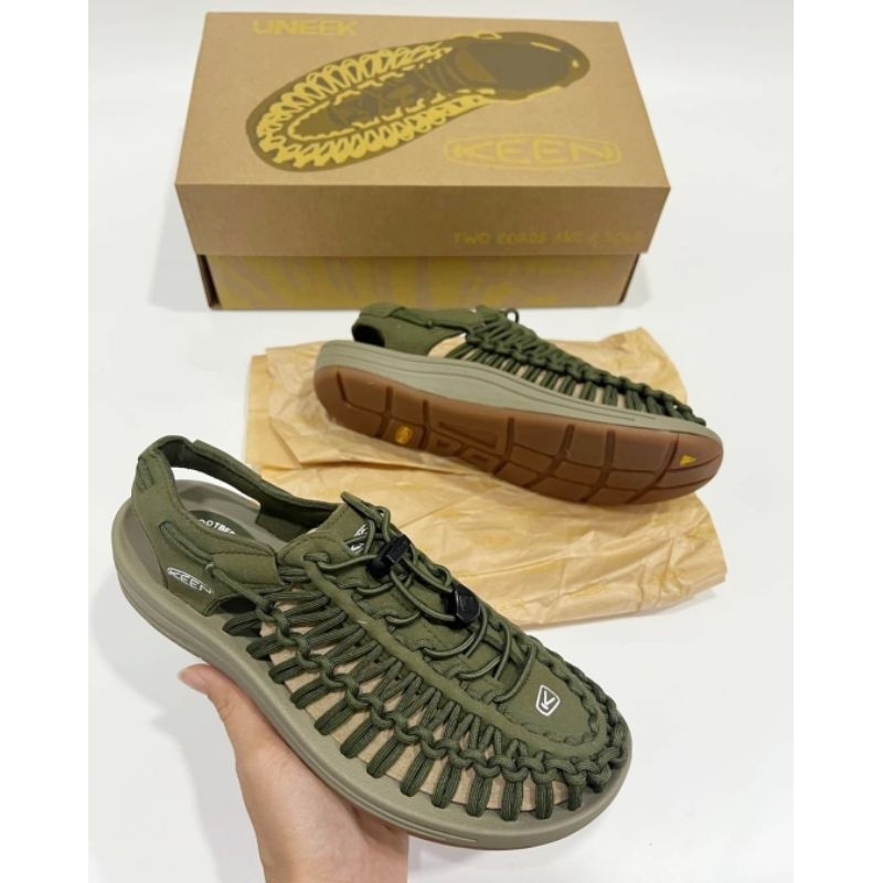รองเท้าแตะรัด KEEN UNEEK ใส่ได้ทั้ง ชาย หญิง [ ของแท้💯 พร้อมส่งฟรี ]