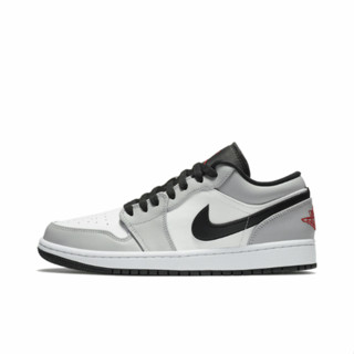 Air Jordan 1 low“light smoke grey” สปอตวินาที